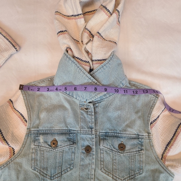 Billabong jean jacket - Picture 6 of 9